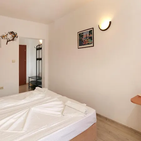 Nirvana 2* Nesebar