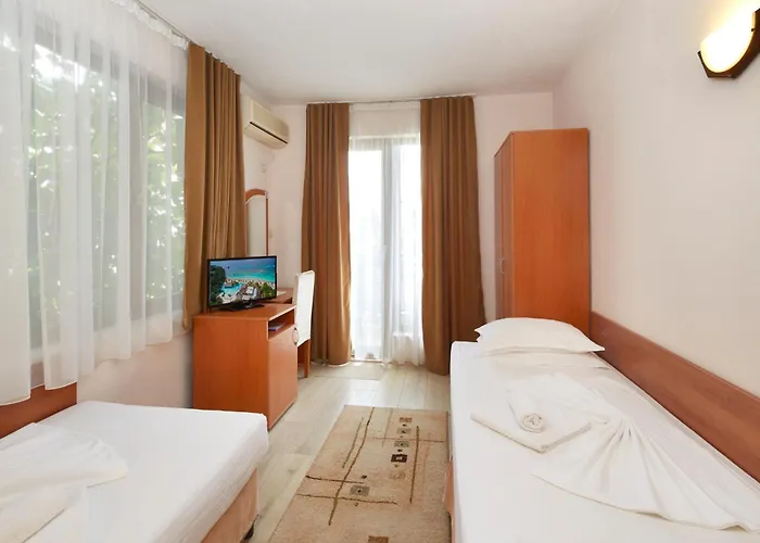 Nirvana Vendégház 4*