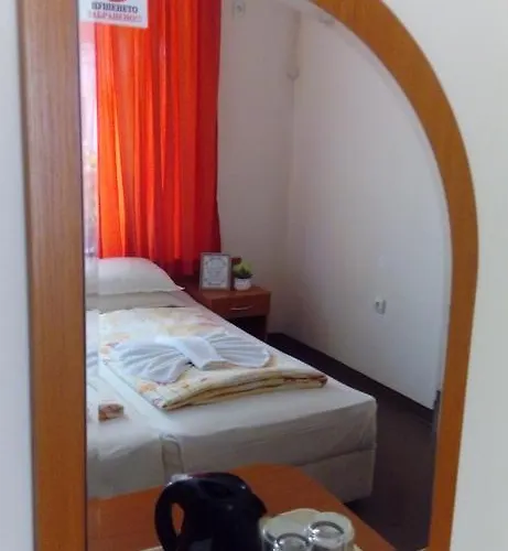 Nirvana Vendégház 4*