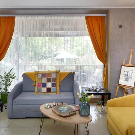 Nirvana ネセバル