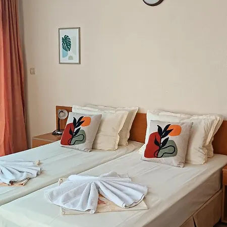 Nirvana 3* Nesebar