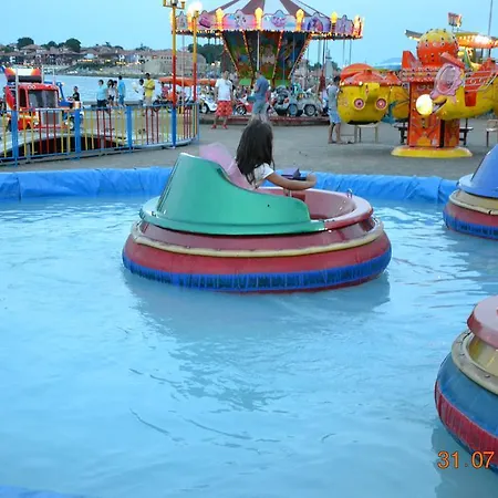 Nirvana ネセバル